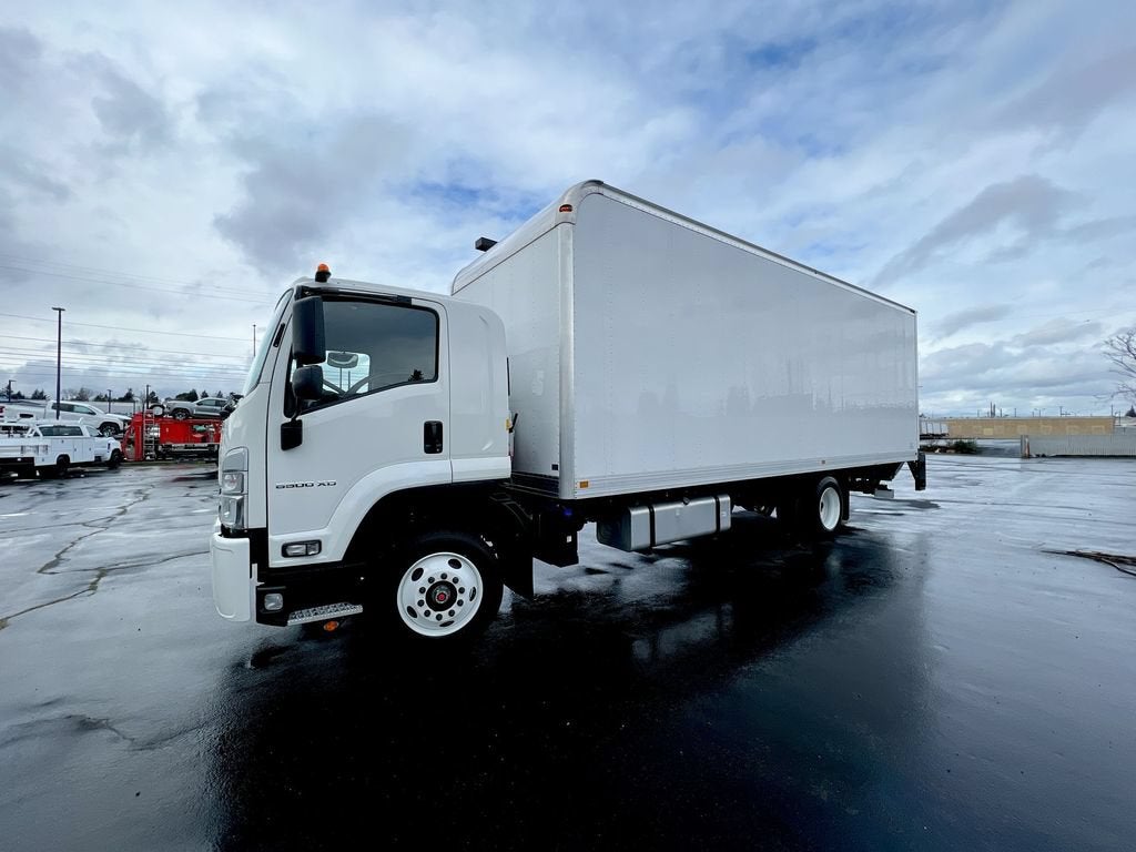 2024 Chevrolet Low Cab Forward 6500 XD